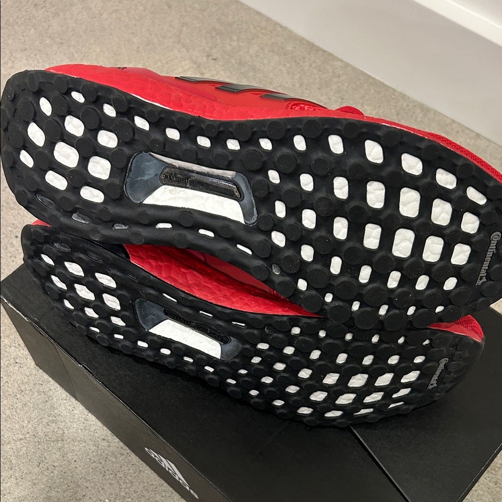 adidas ultraboost - red and white running shoes (Nebraska) - men’s size 9 - Picture 7 of 9